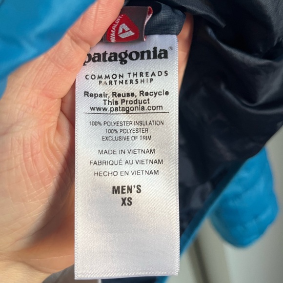 Patagonia Men's Light Blue Nano Puff Jacket - Picture 6 of 6